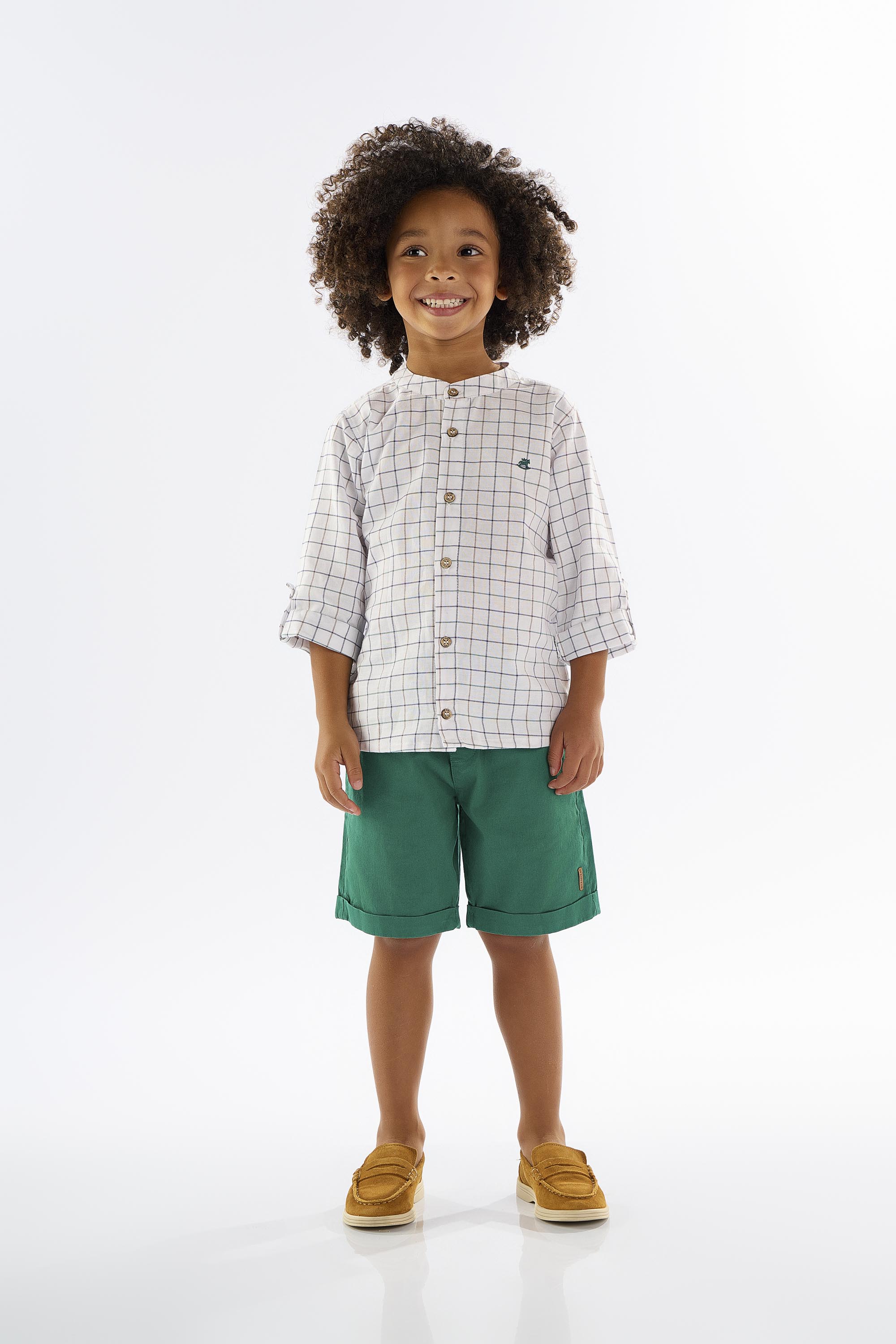 Conjunto Infantil para Menino com Camisa e Bermuda (Branco) Up Baby - Imagem 15