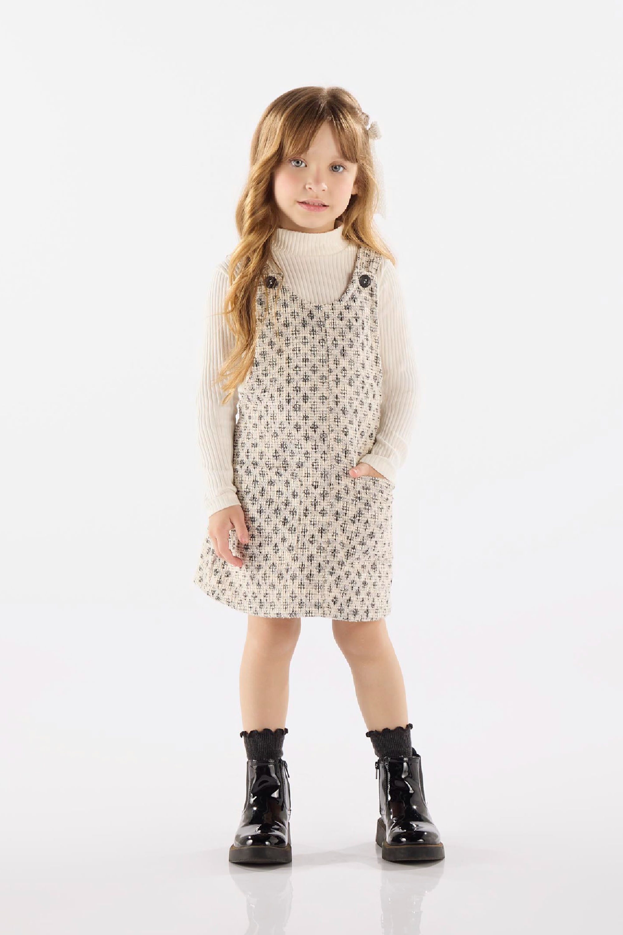 Conjunto Infantil com Salopete e Blusa Manga Longa (Off White) Up Baby