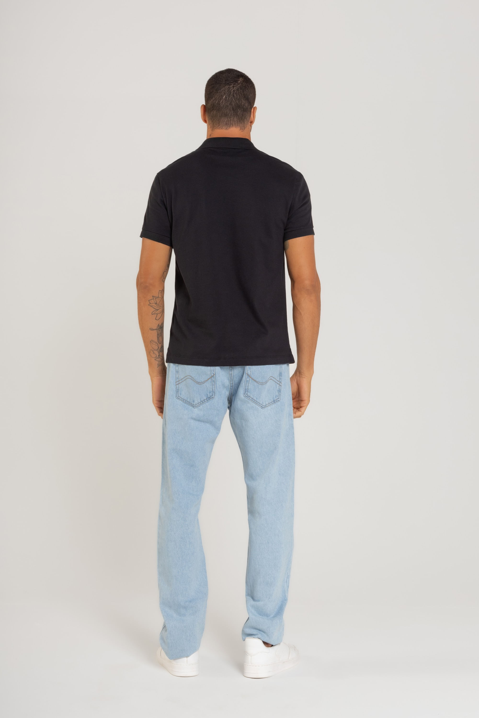 Camisa Polo Masculina em Piquet (Preto) Just Basic - Imagem 6