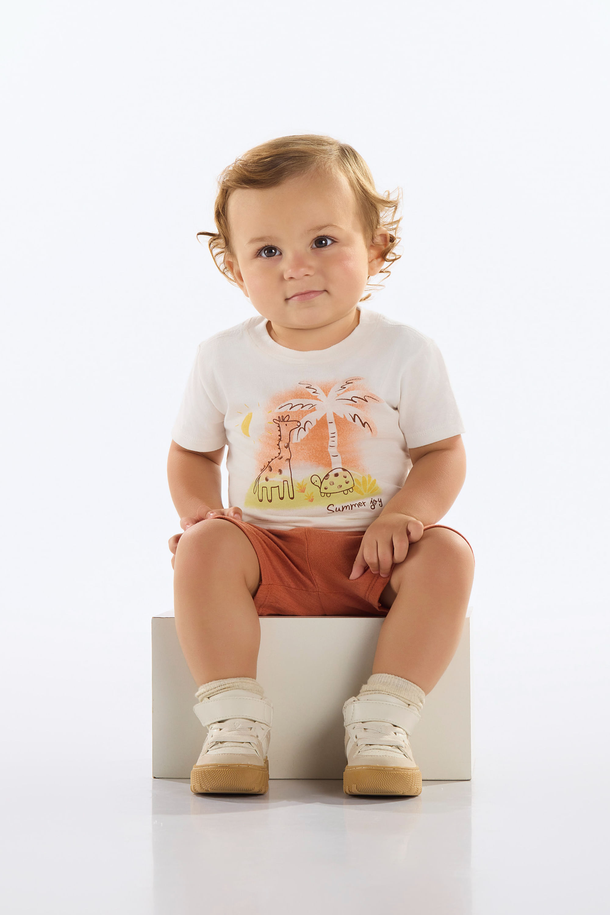 Conjunto Camiseta e Bermuda para Bebê (Off White) Quimby