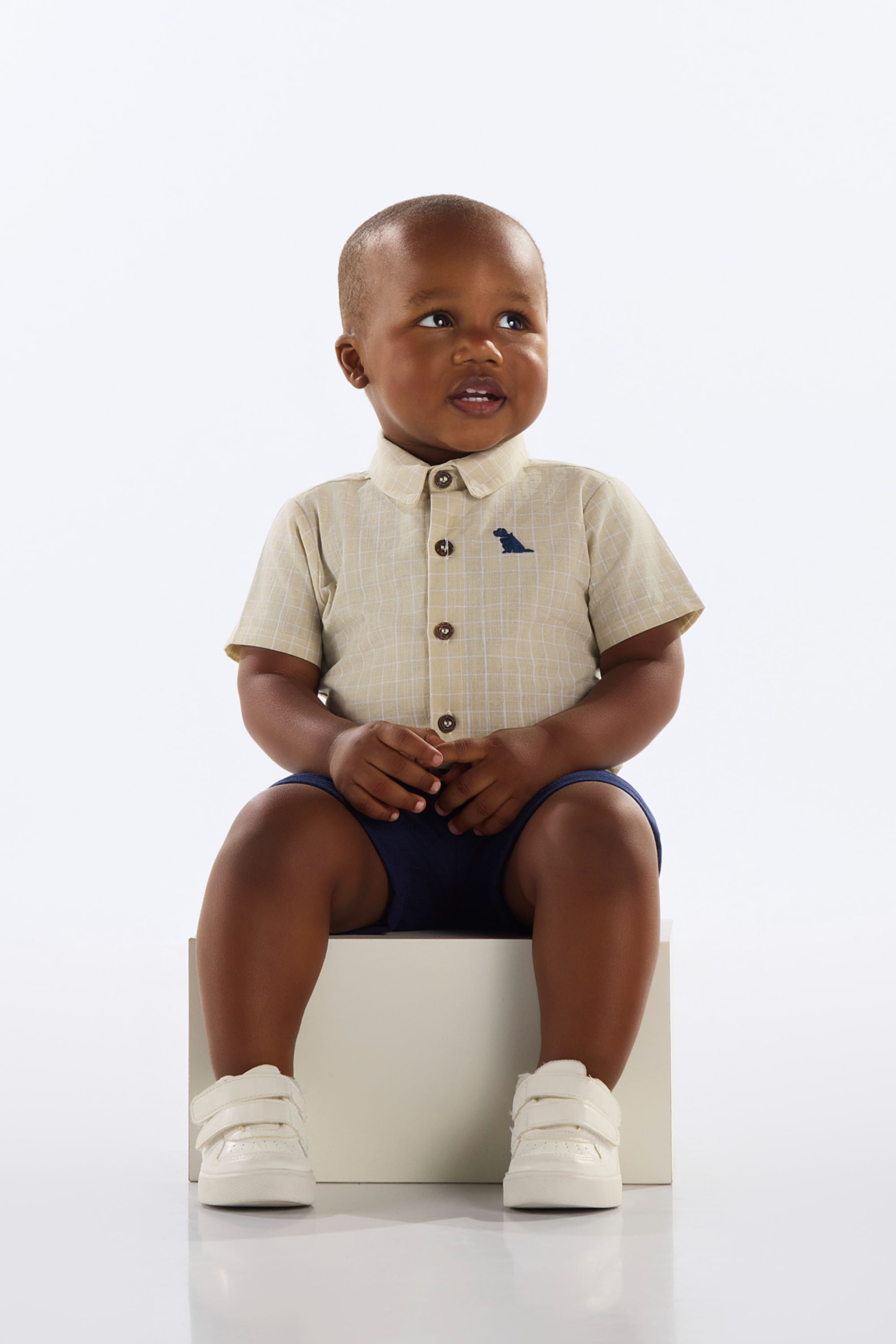 Conjunto Bebê Menino com Camisa e Bermuda (Bege) Quimby