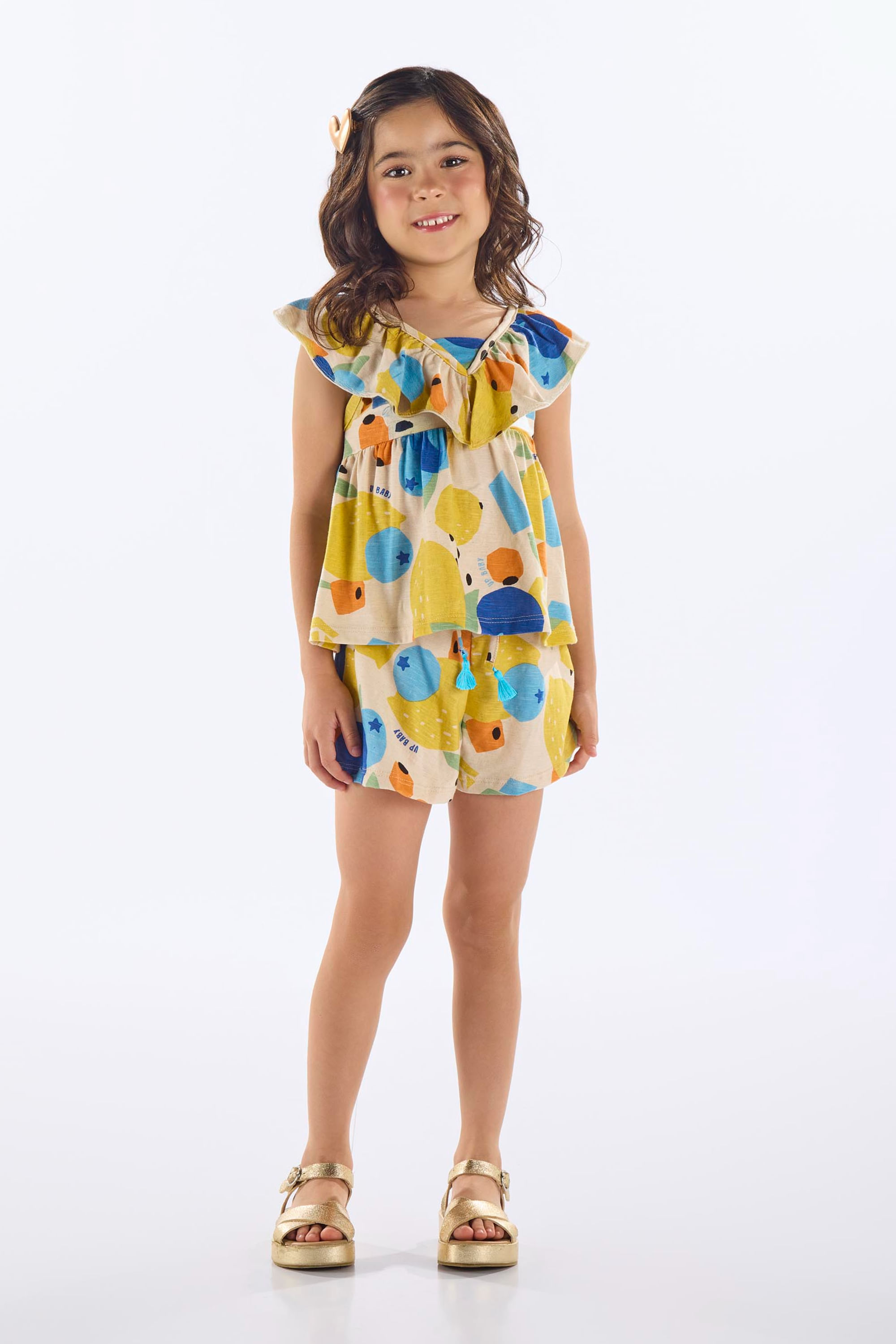 Conjunto com Blusa e Short de Frutas Infantil Feminino (Bege) Up Baby