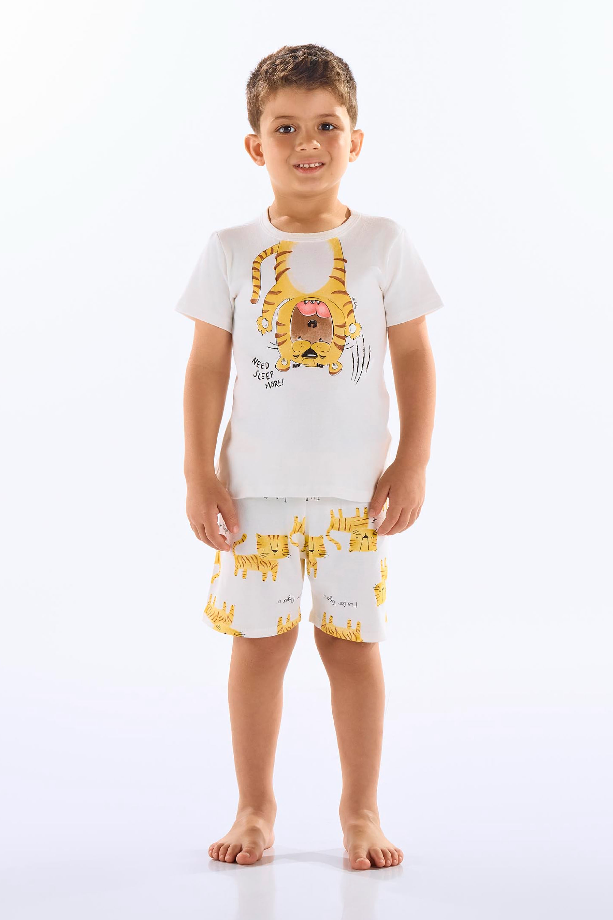 Pijama Camiseta e Bermuda em Suedine Infantil Masculino (Off White) Up Baby