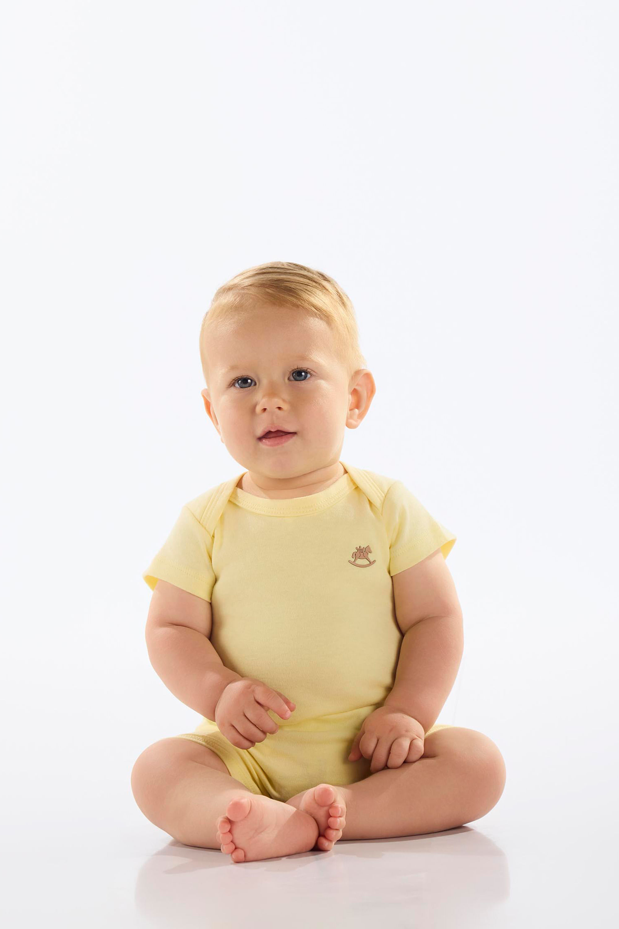 Macaquinho Unissex Bebê em Suedine Essentials (Amarelo) Up Baby - Imagem 22