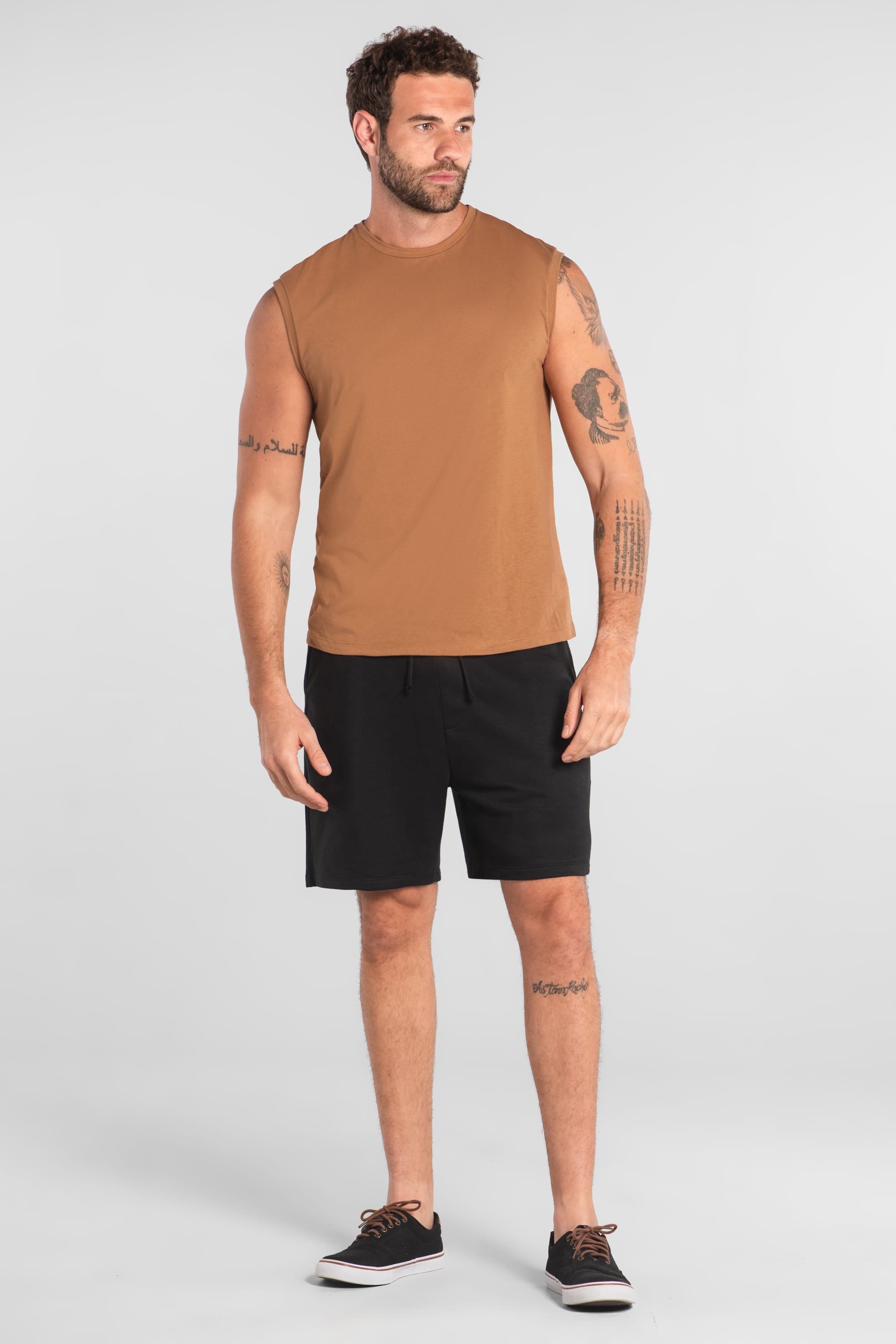 Regata Masculina em Meia Malha (Marrom) Just Basic