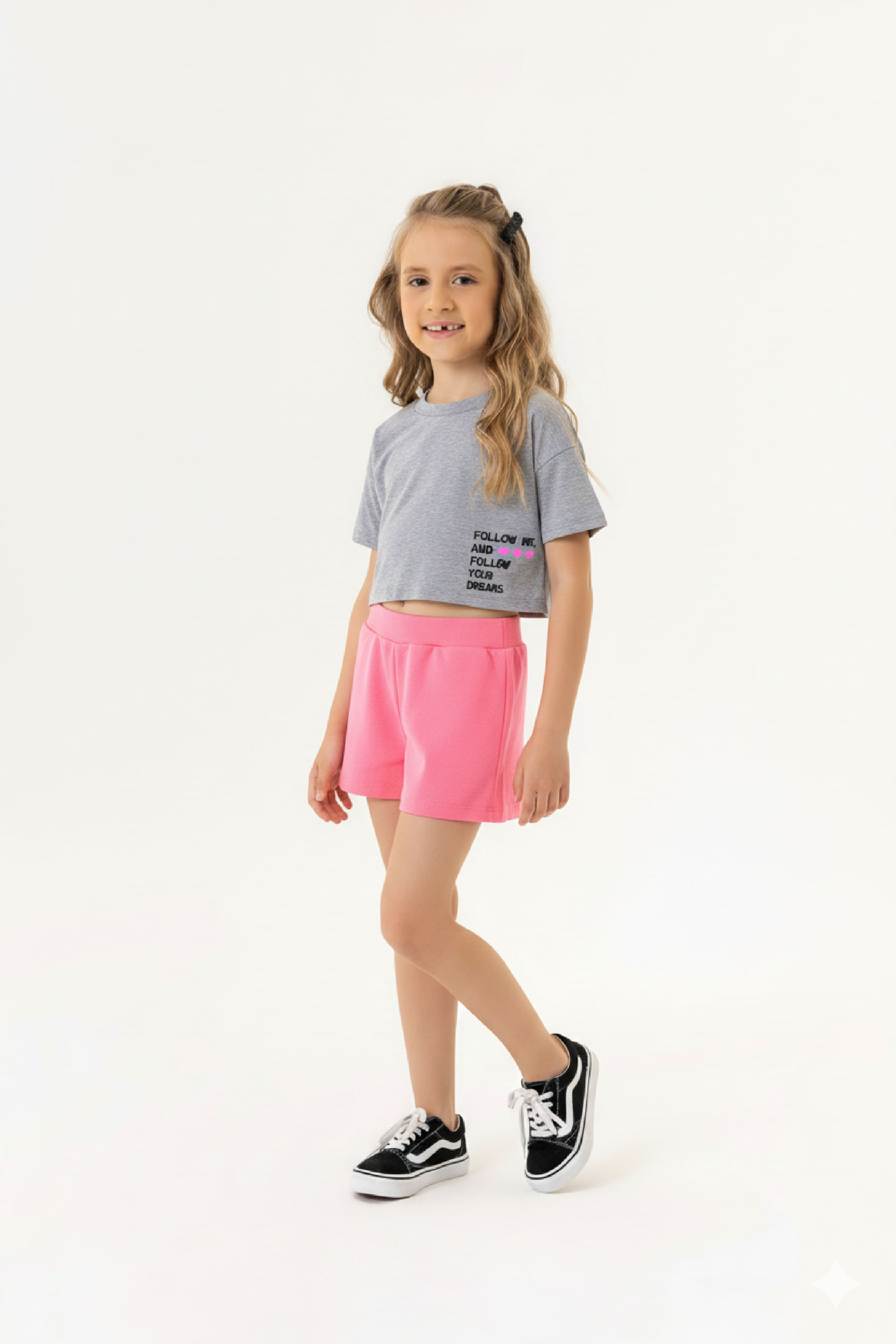 Conjunto Infantil com Blusa e Shorts para Menina (Cinza) Guloseima - Imagem 13