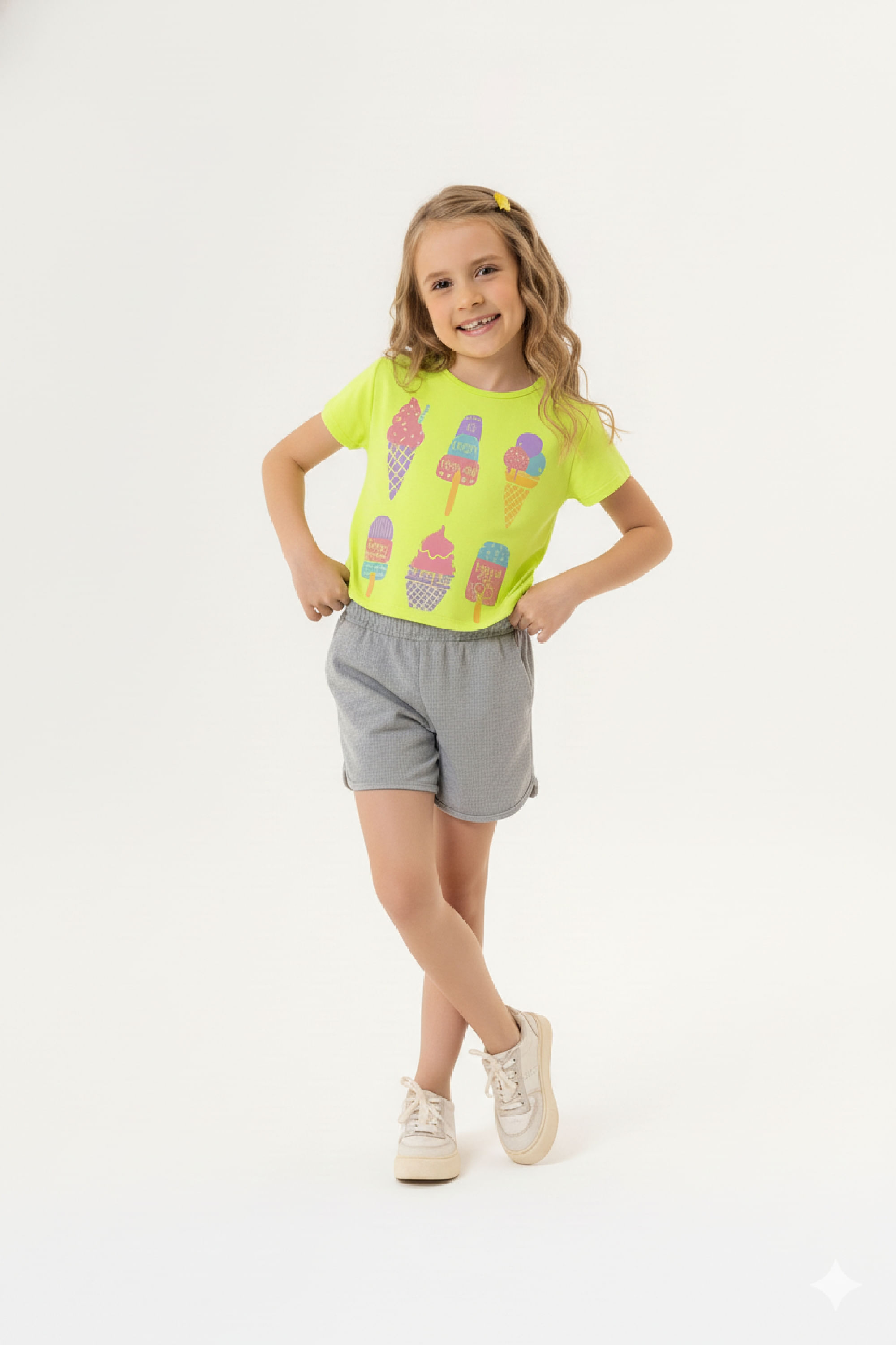 Conjunto Infantil para Menina com Blusa e Shorts (Amarelo) Guloseima