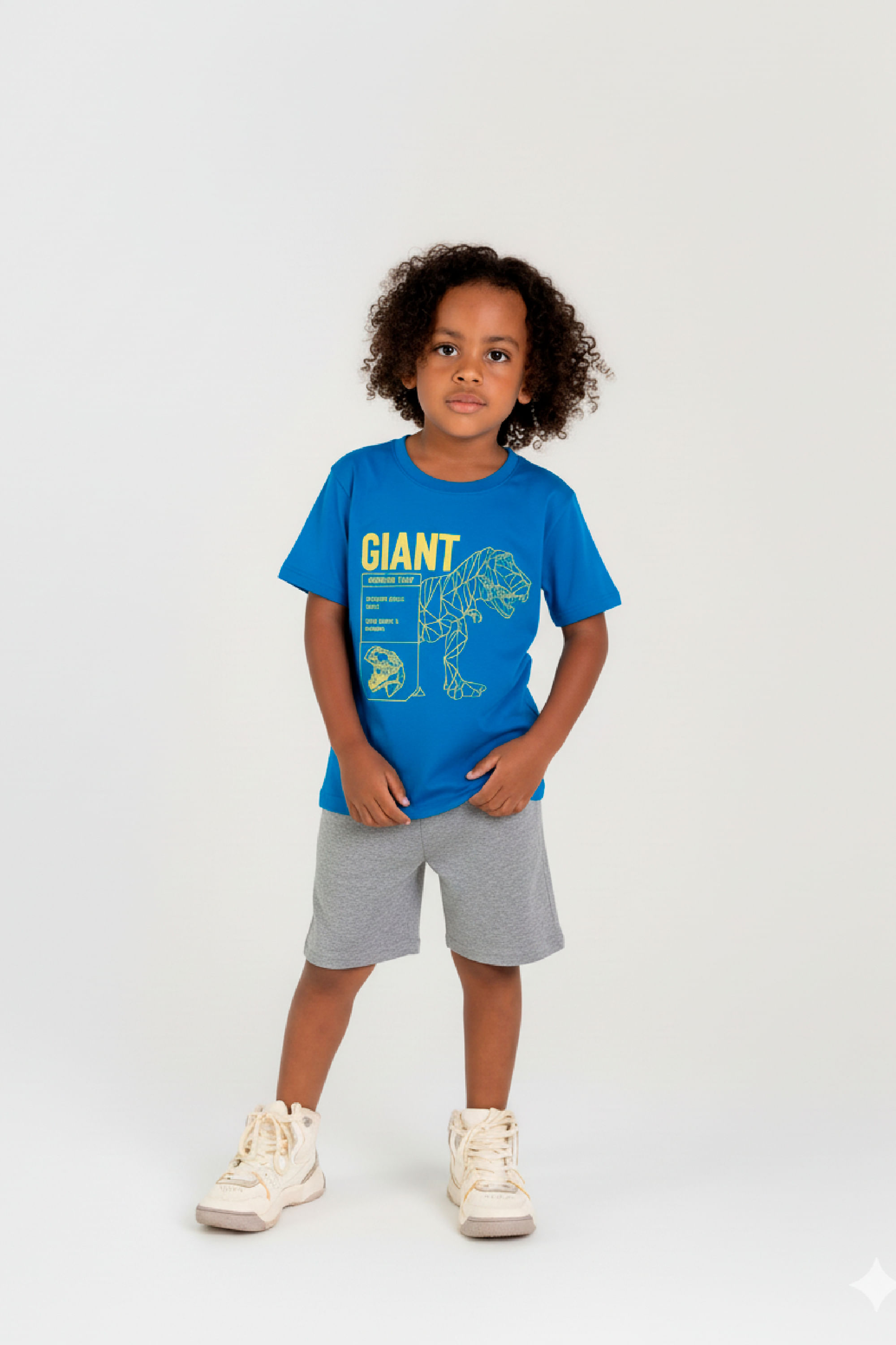 Conjunto Infantil para Menino com Camiseta e Bermuda (Azul) Guloseima