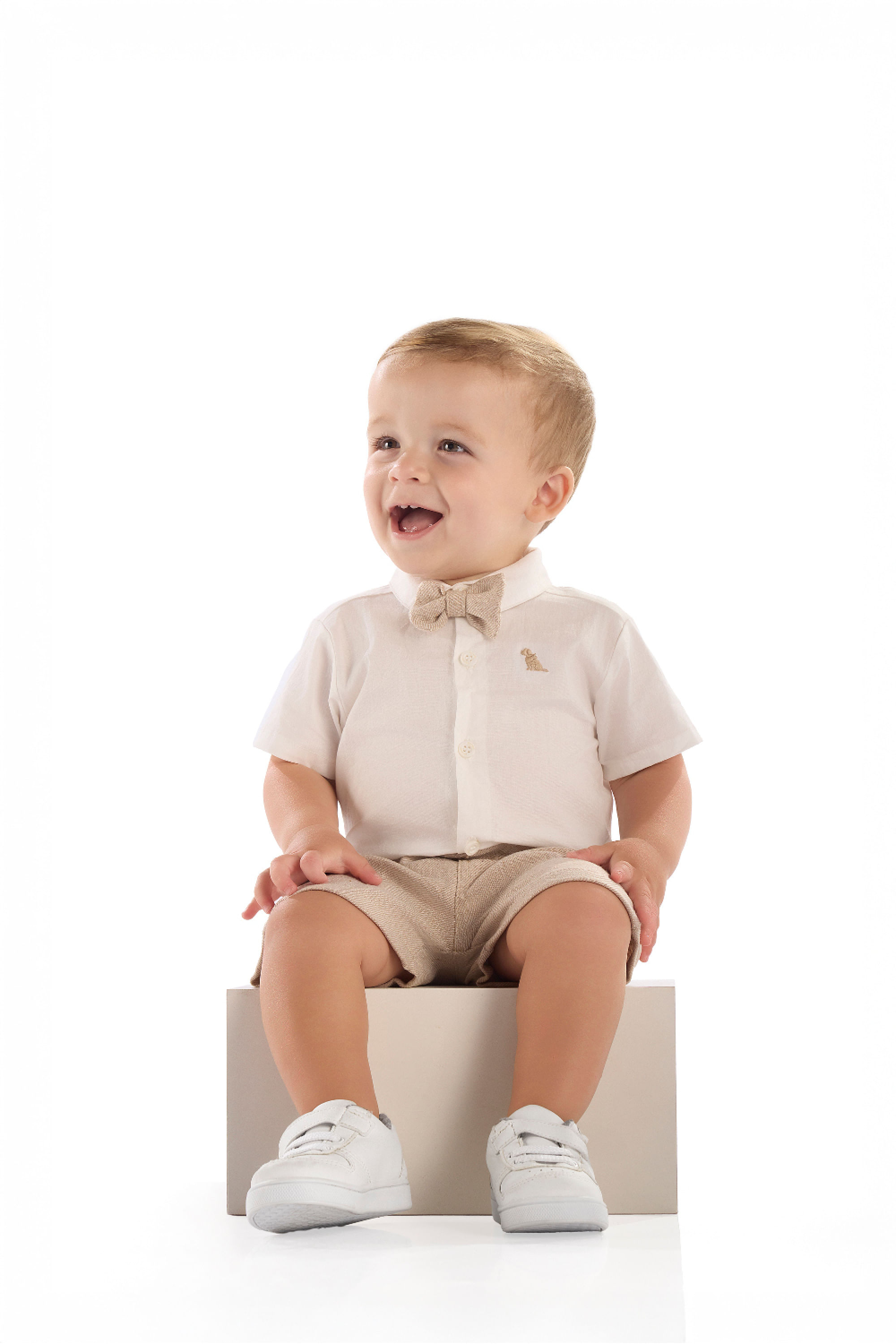 Conjunto Bebê Menino Body com Gravata e Bermuda (Off White) Quimby - Imagem 15
