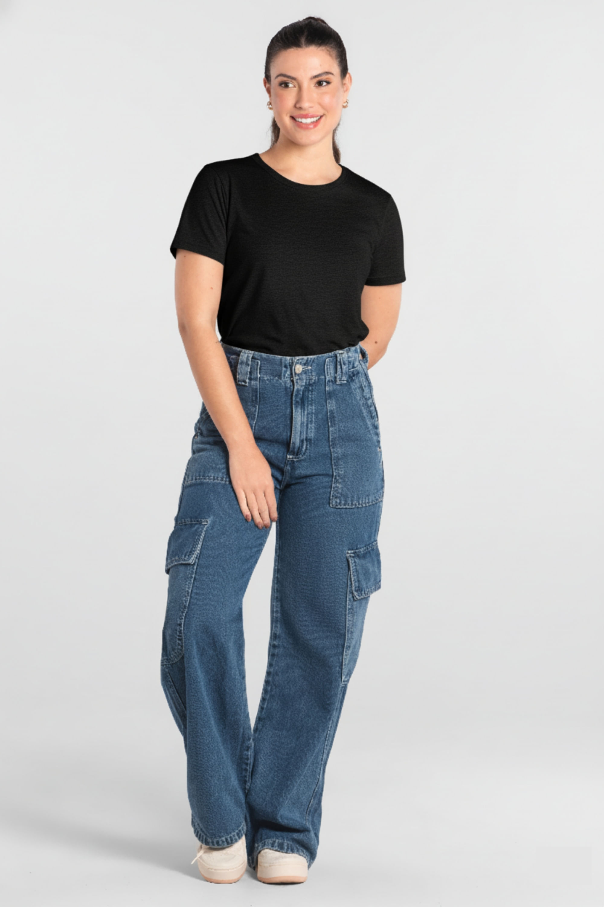 Blusa Feminina Adulto em Algodão Manga Curta (Preto) Just Basic - Imagem 4