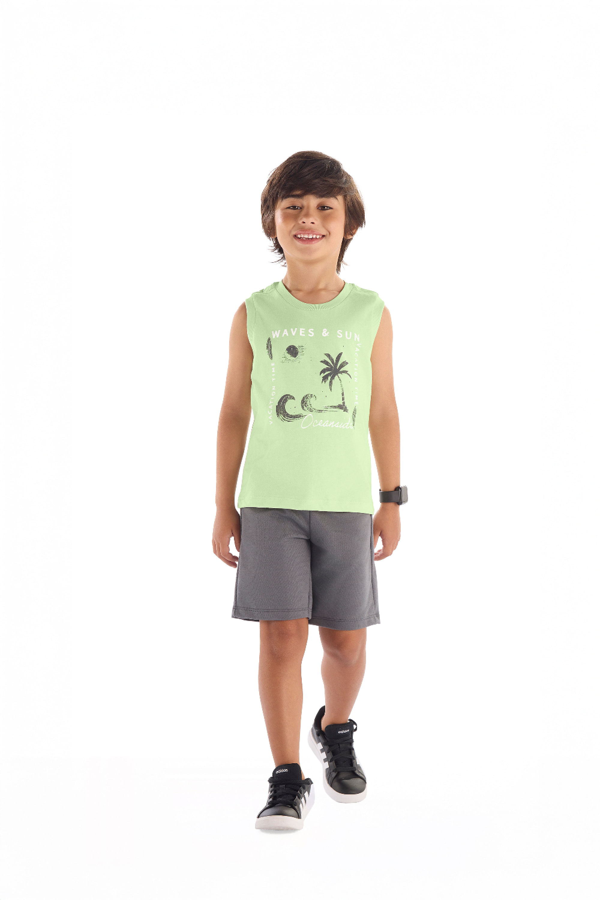 Conjunto Infantil com Regata Estampada e Bermuda (Verde Claro) Quimby - Imagem 37