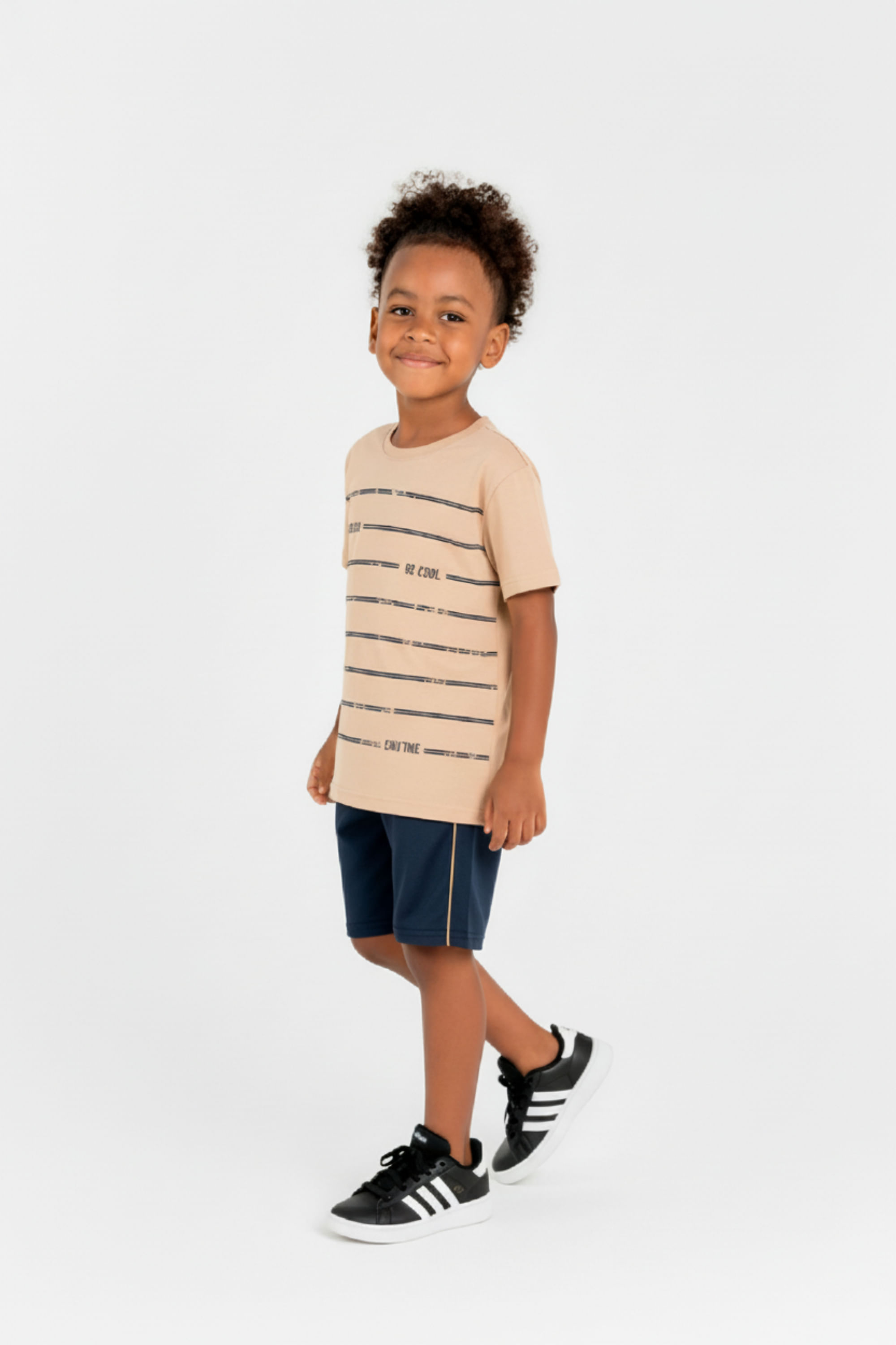 Conjunto Infantil com Camiseta e Bermuda para Menino (Bege) Guloseima