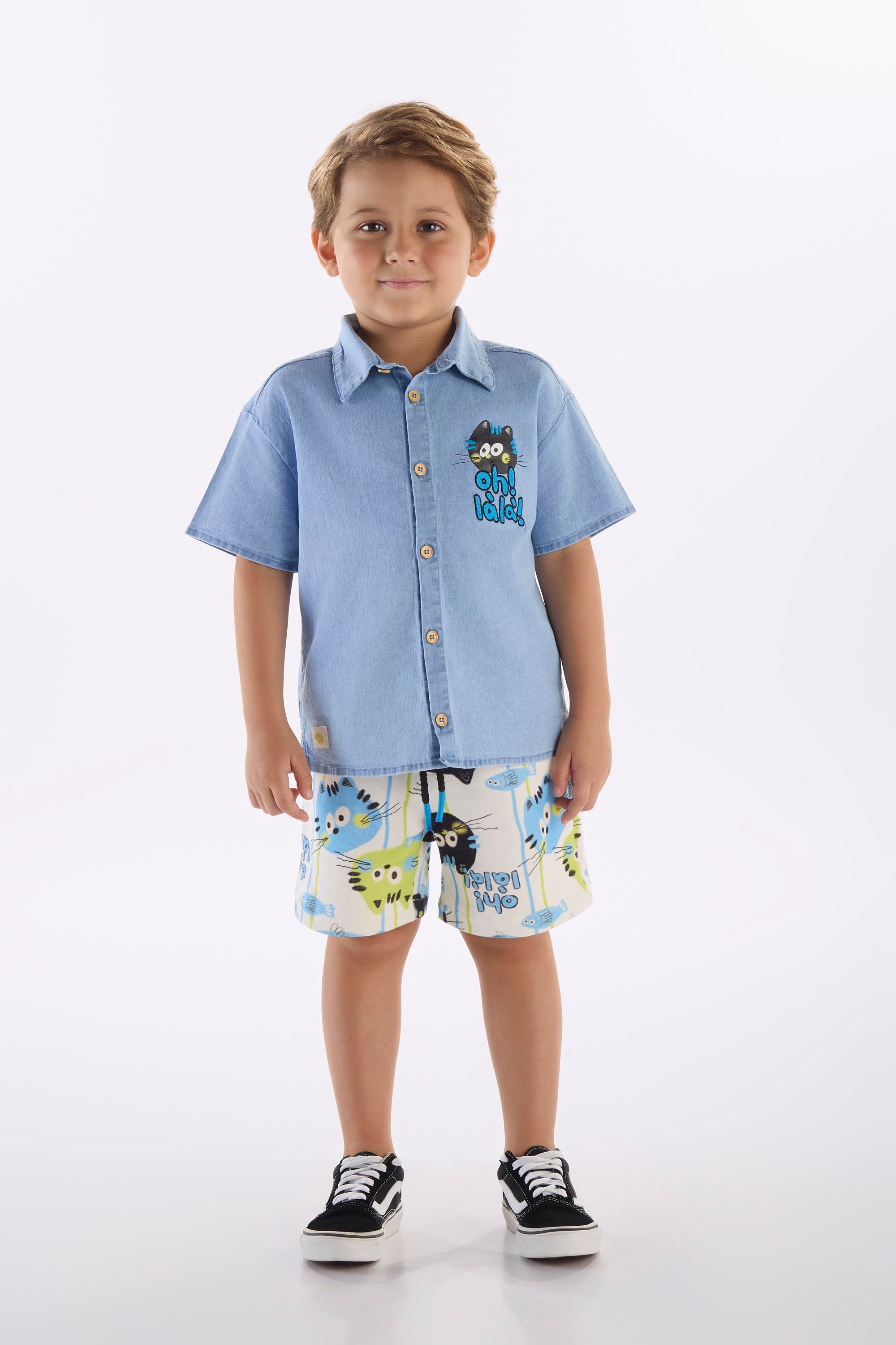 Conjunto Gatos Infantil Masculino com Camisa e Bermuda (Azul Claro) Três e Já - Imagem 9