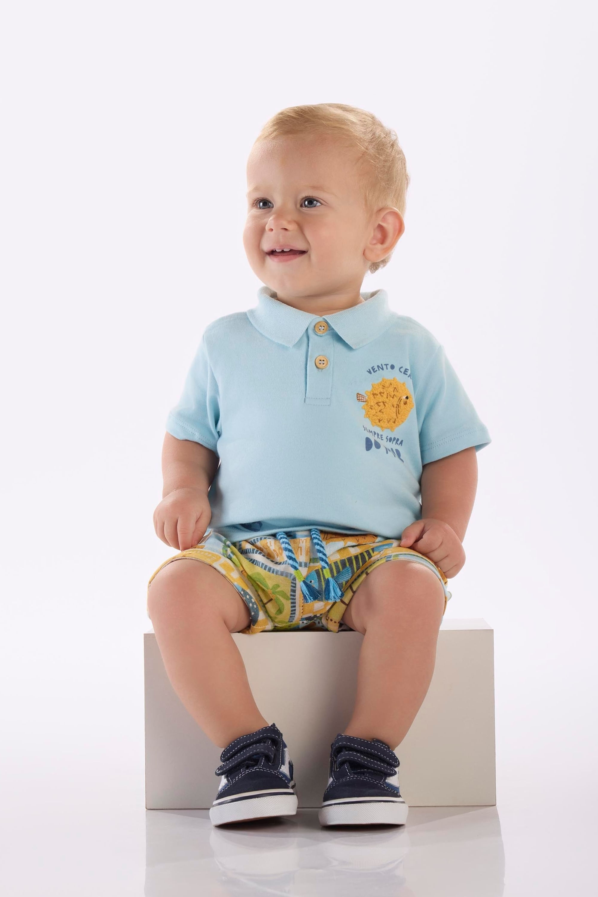 Conjunto Solar para Bebê Menino com Polo e Short (Azul) Três e Já - Imagem 17