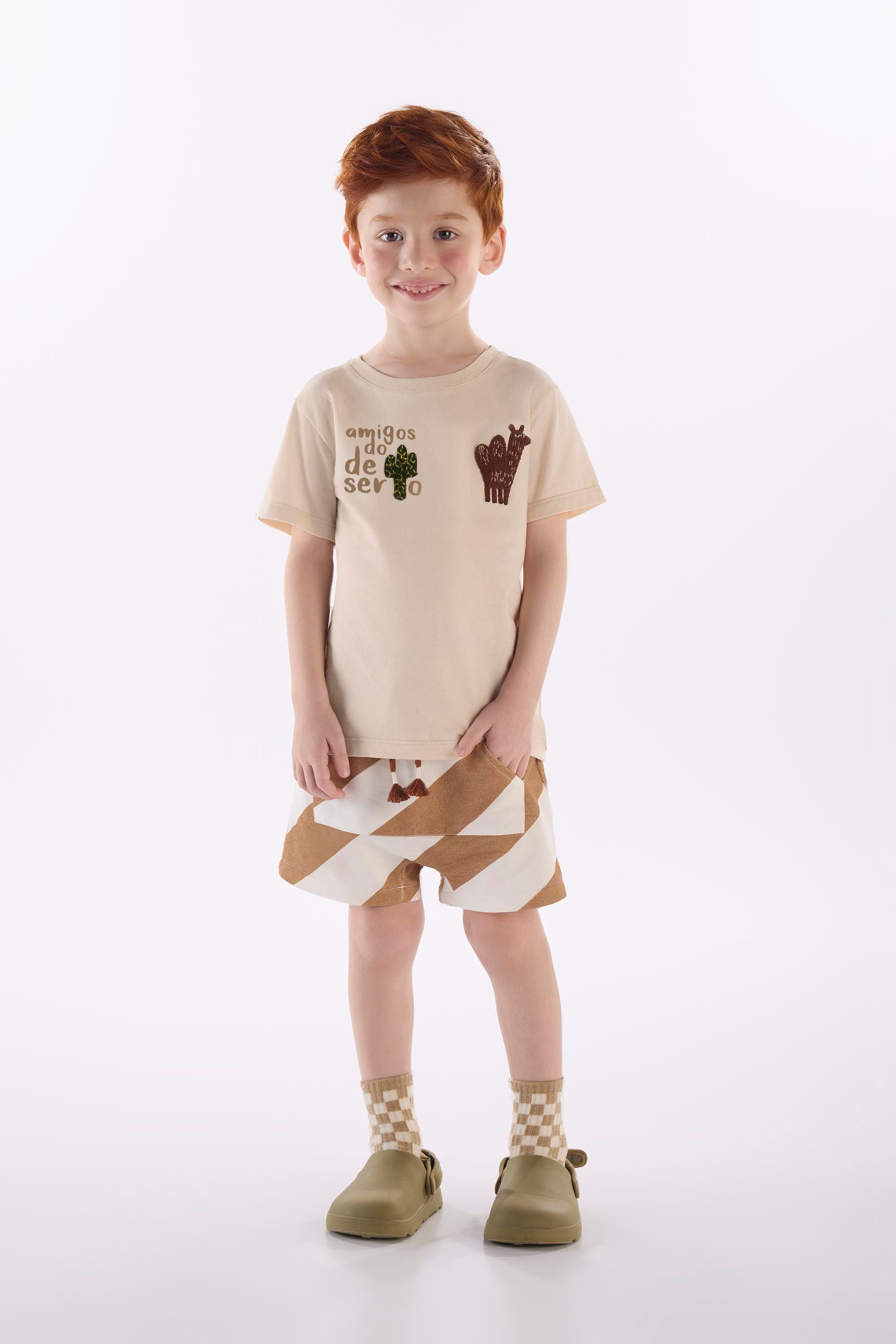 Conjunto Oásis Infantil Masculino com Camiseta e Short (Bege) Três e Já - Imagem 17