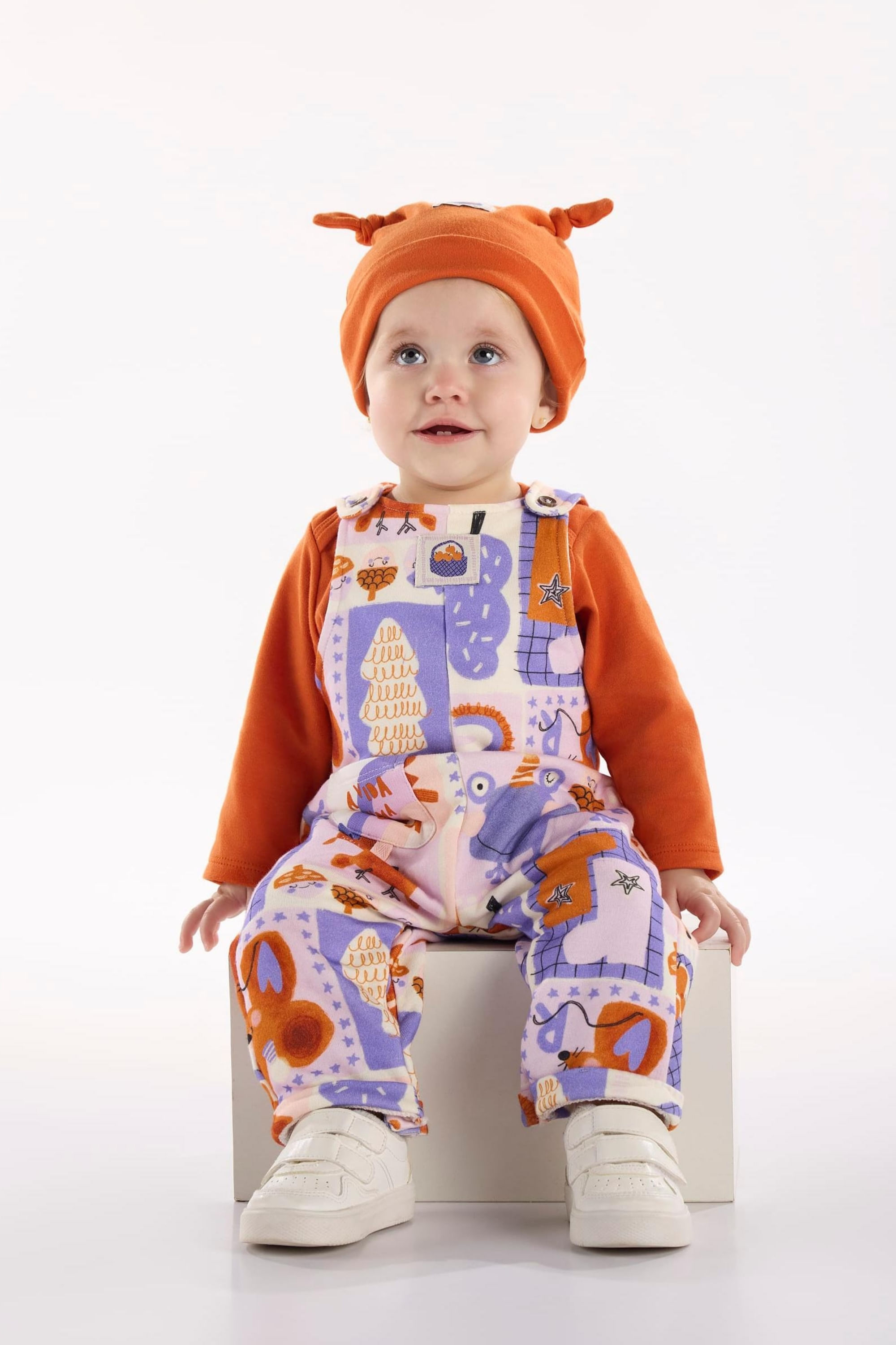 Conjunto Jardim Secreto para Bebê Menina (Laranja) Três e Já