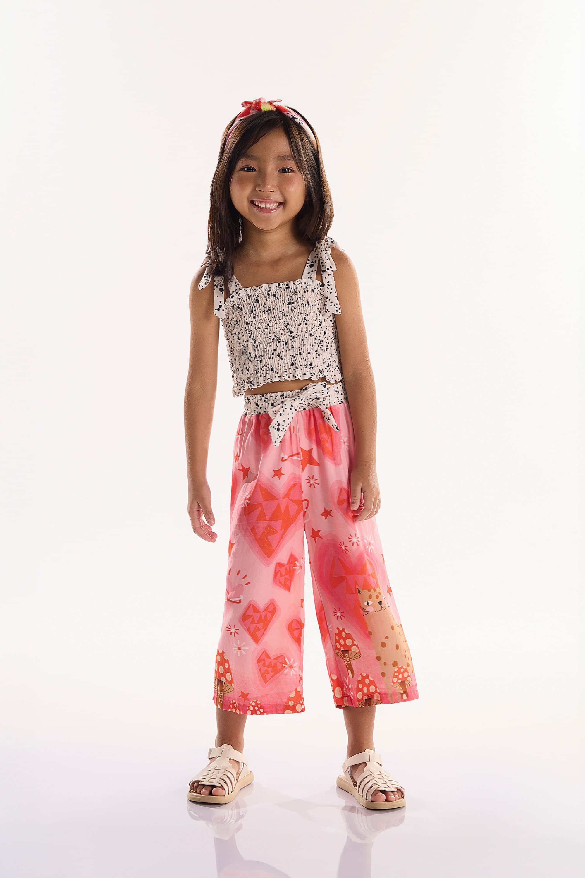 Conjunto Infantil com Top e Calça Pantacourt Gatinhos (Off White) Três e Já