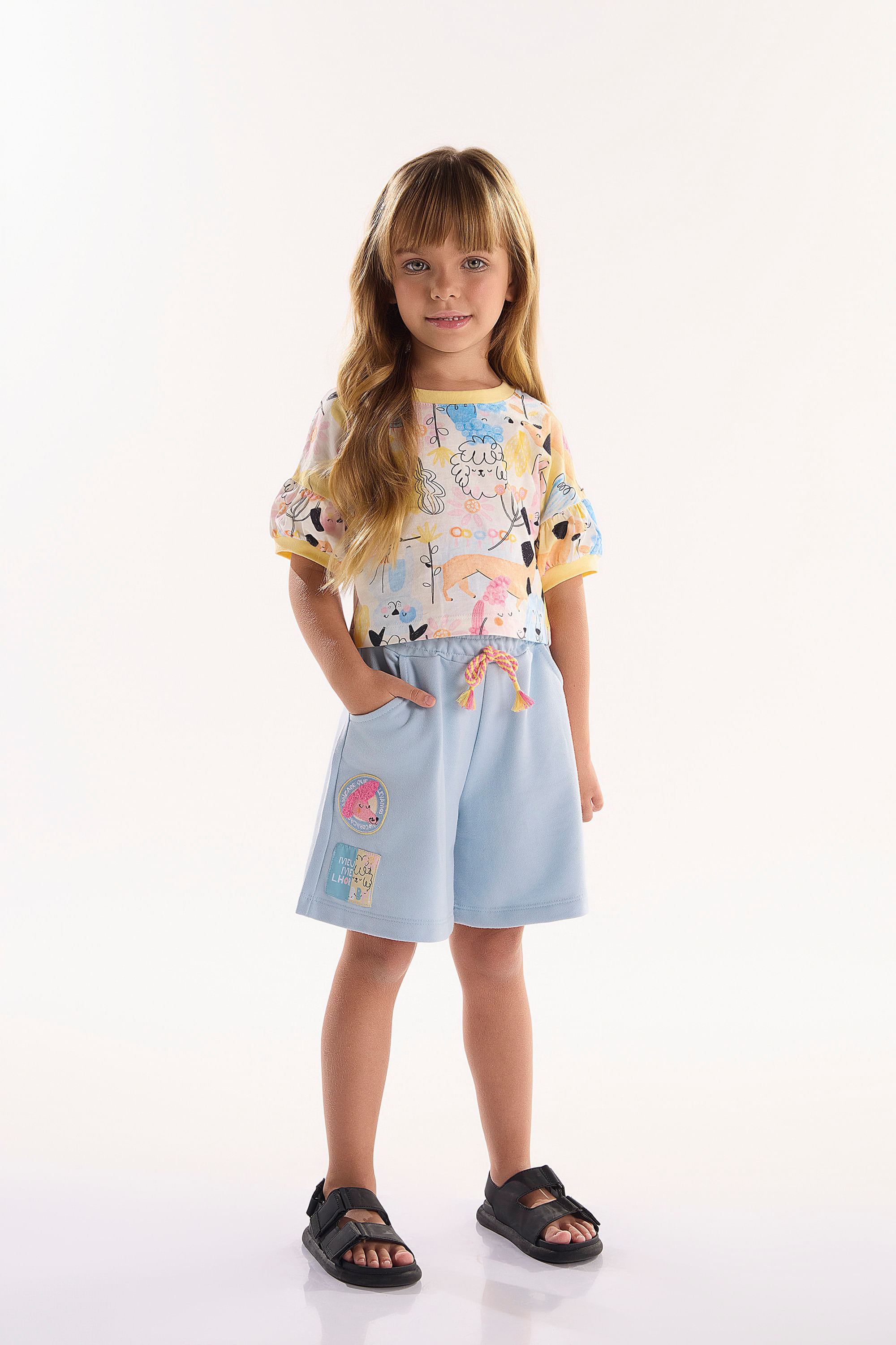 Conjunto Aumigo Infantil Feminino com Blusa e Bermuda (Off White) Três e Já - Imagem 8