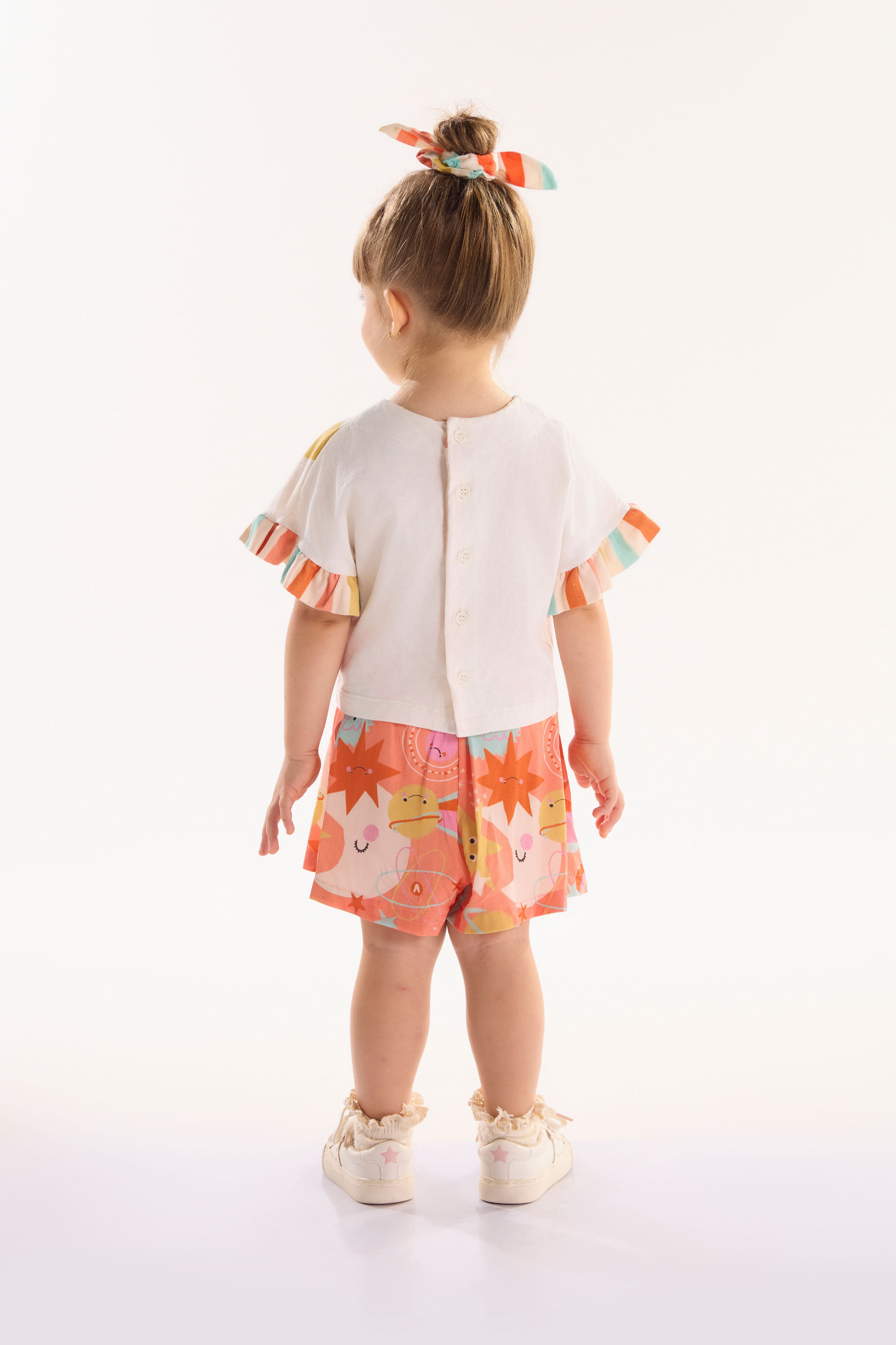 Conjunto Interestelar com Blusa e Short Infantil (Off White) Três e Já - Imagem 21