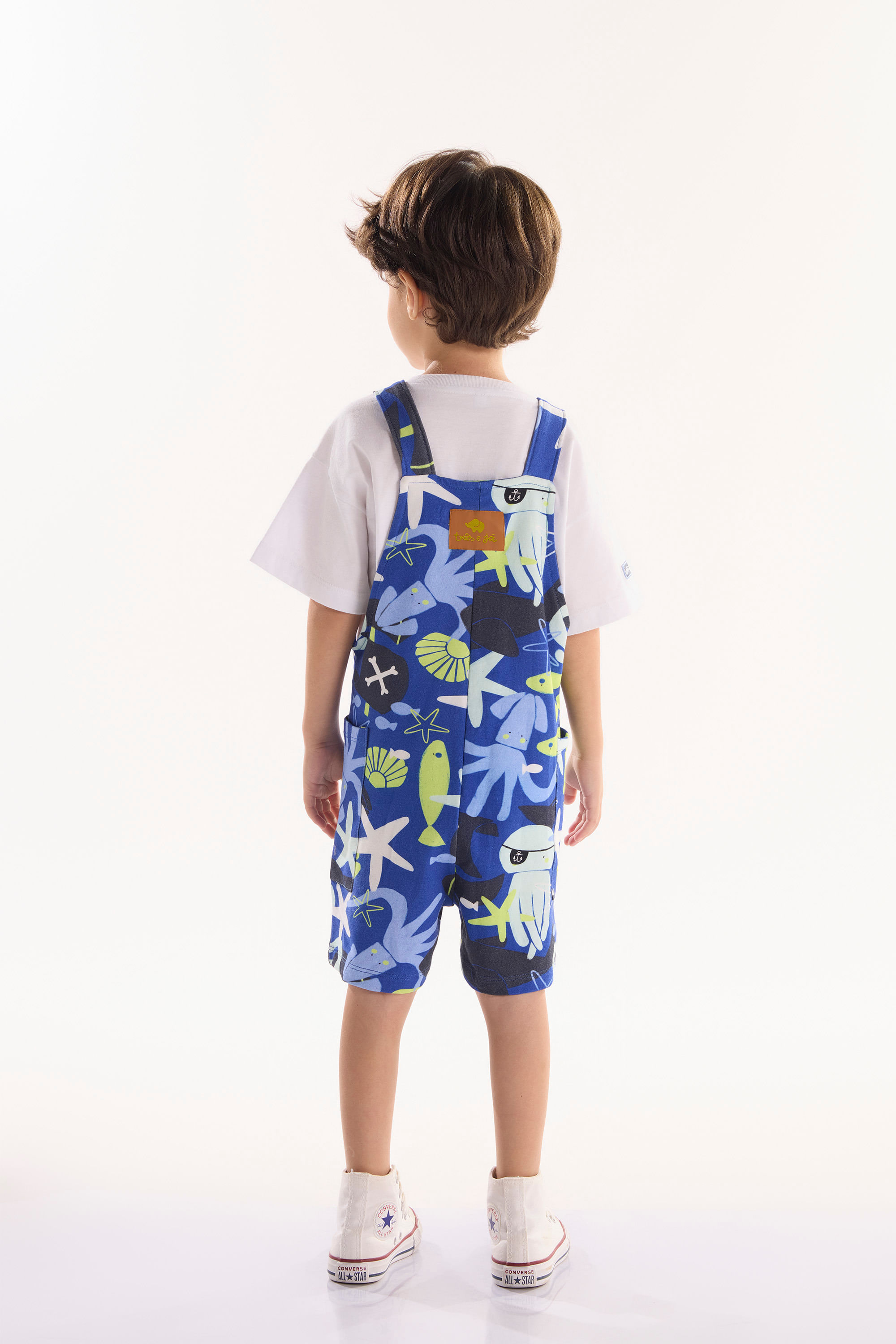 Conjunto Infantil oMar com Camiseta e Jardineira (Branco) Três e Já - Imagem 11