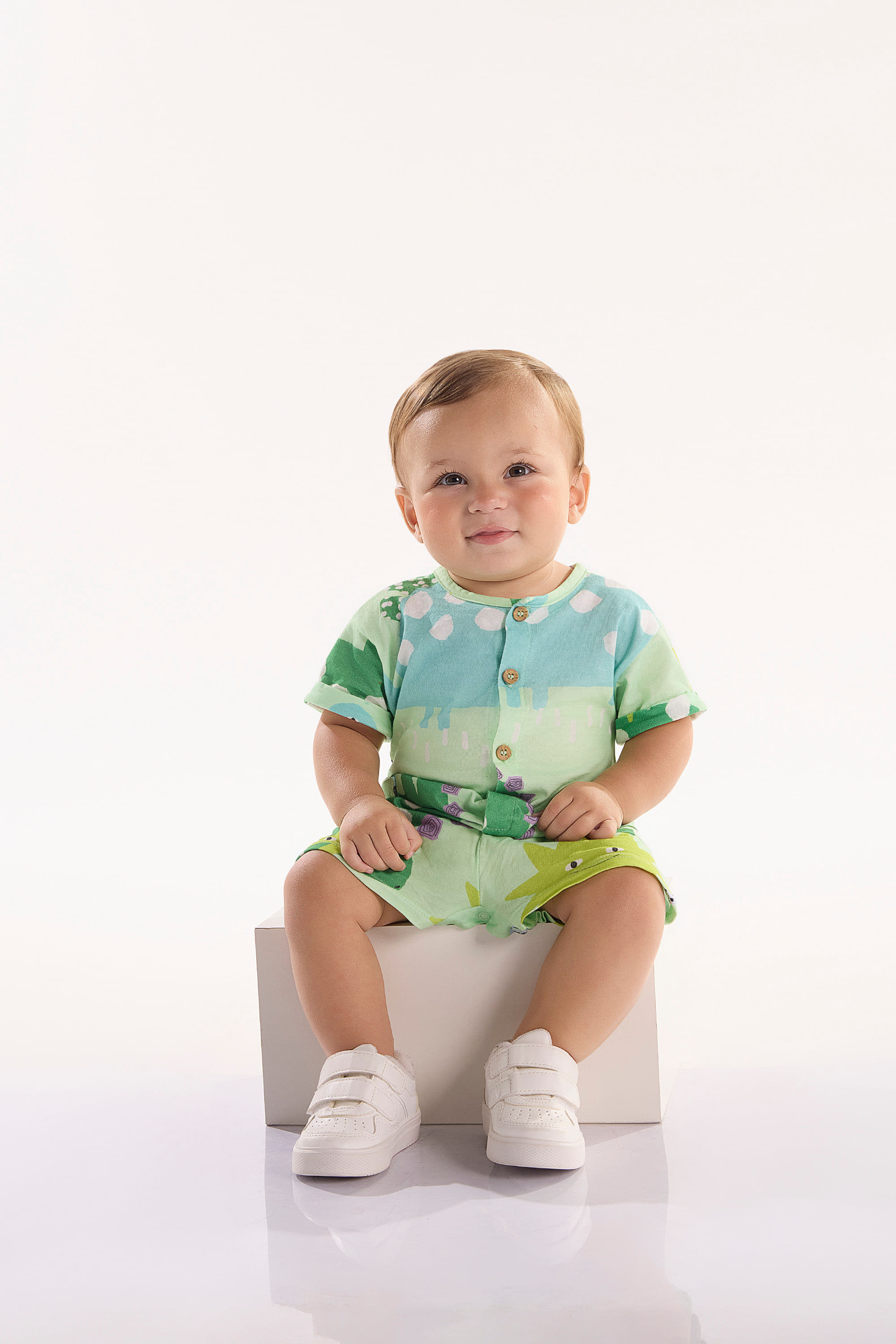 Macaquinho Bebê Menino Dinos em Meia Malha (Verde) Três e Já